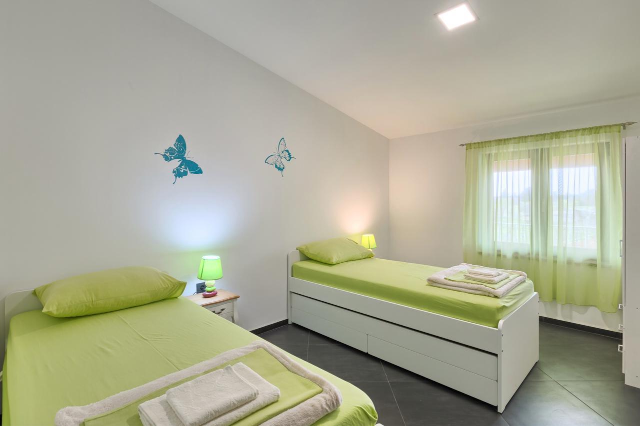 Apartments Ines Pula Exterior photo